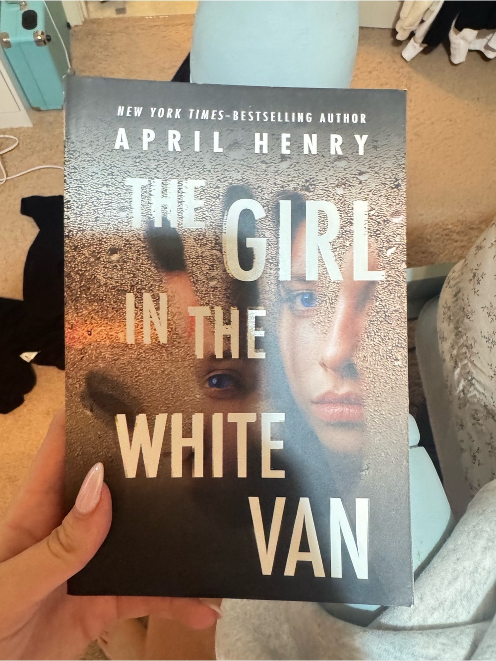April Henry - The Girl in the White Van (White Cover)